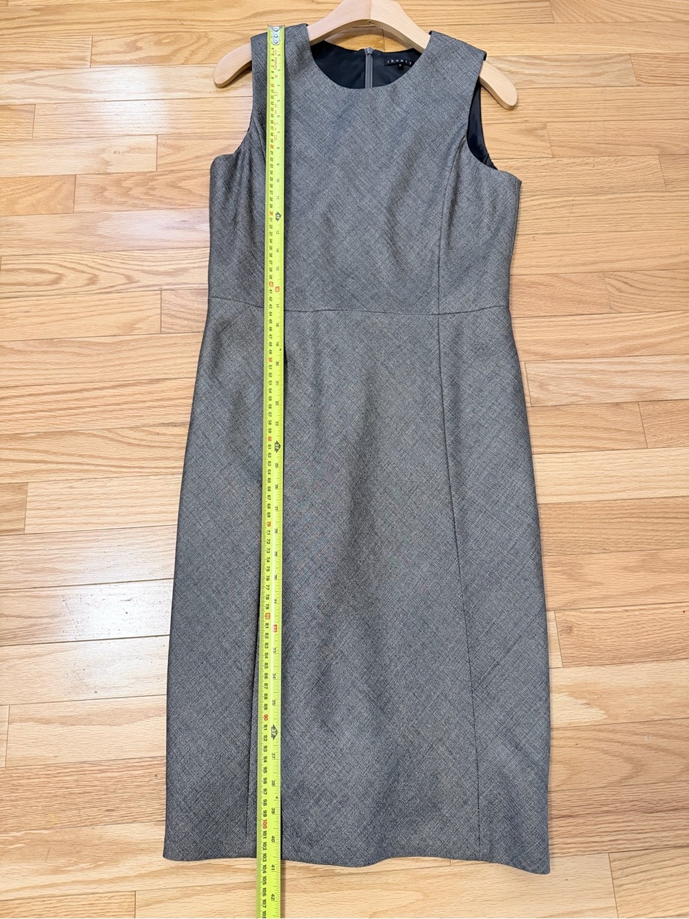 Theory Gray Sleeveless Midi Sheath Dress with Subtle Texture - Picture 5 of 10